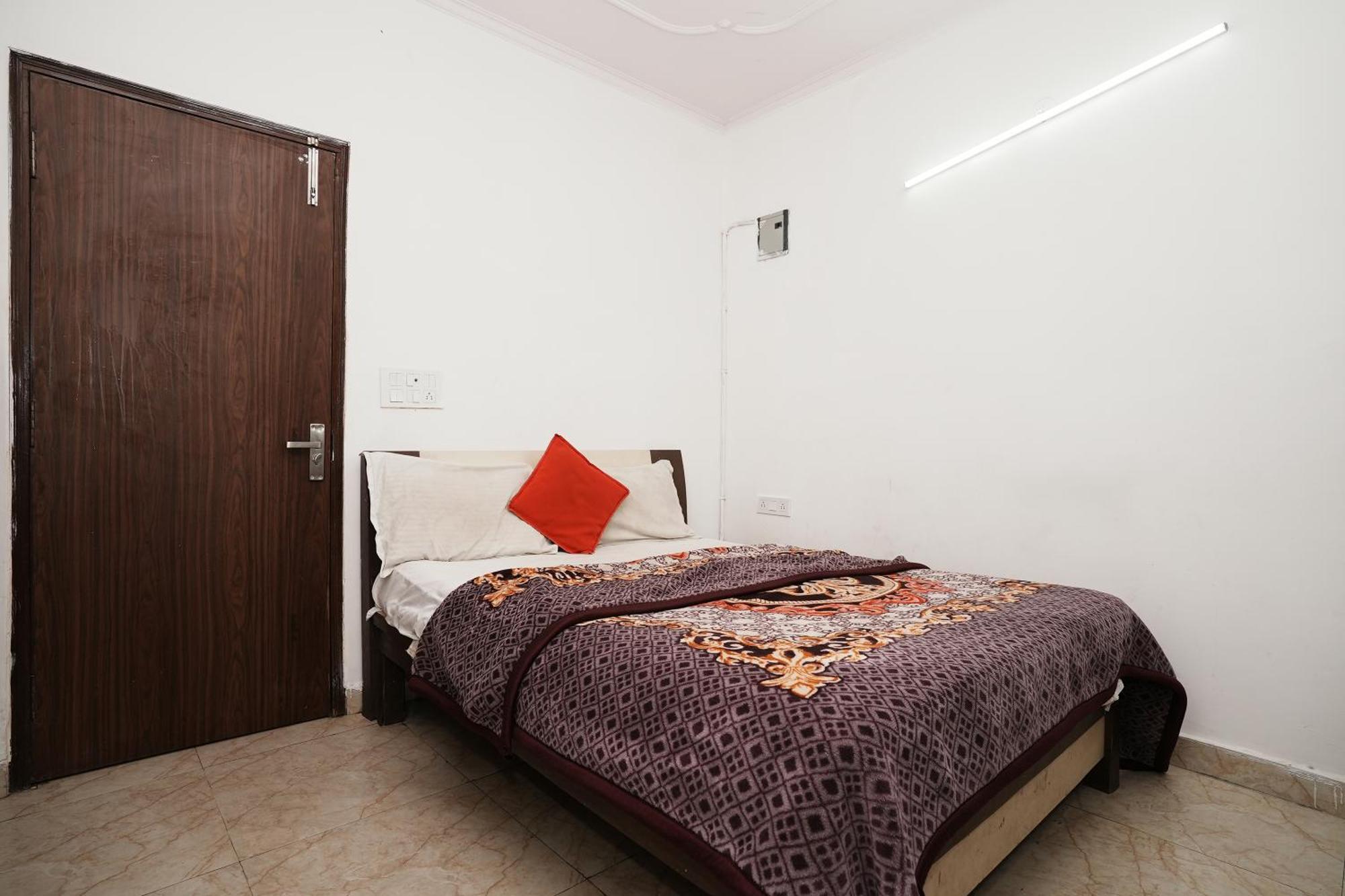 Hotel Sunrise Moon Neu-Delhi Exterior foto
